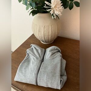 Gray quarter Zip Pullover